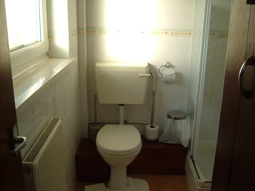 Tremains Guest House Bridgend  Quarto foto