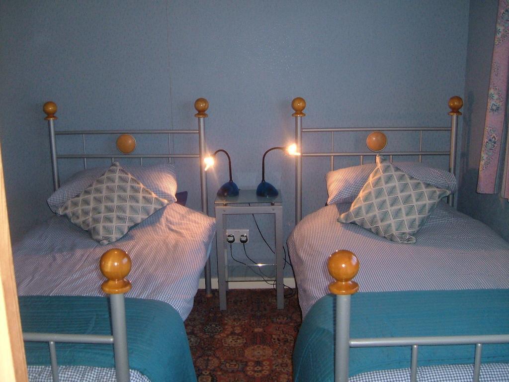 Tremains Guest House Bridgend  Quarto foto